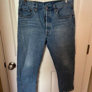 Levis 501 Jeans